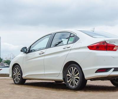 Cho thuê xe tự lái 4 chỗ Honda City