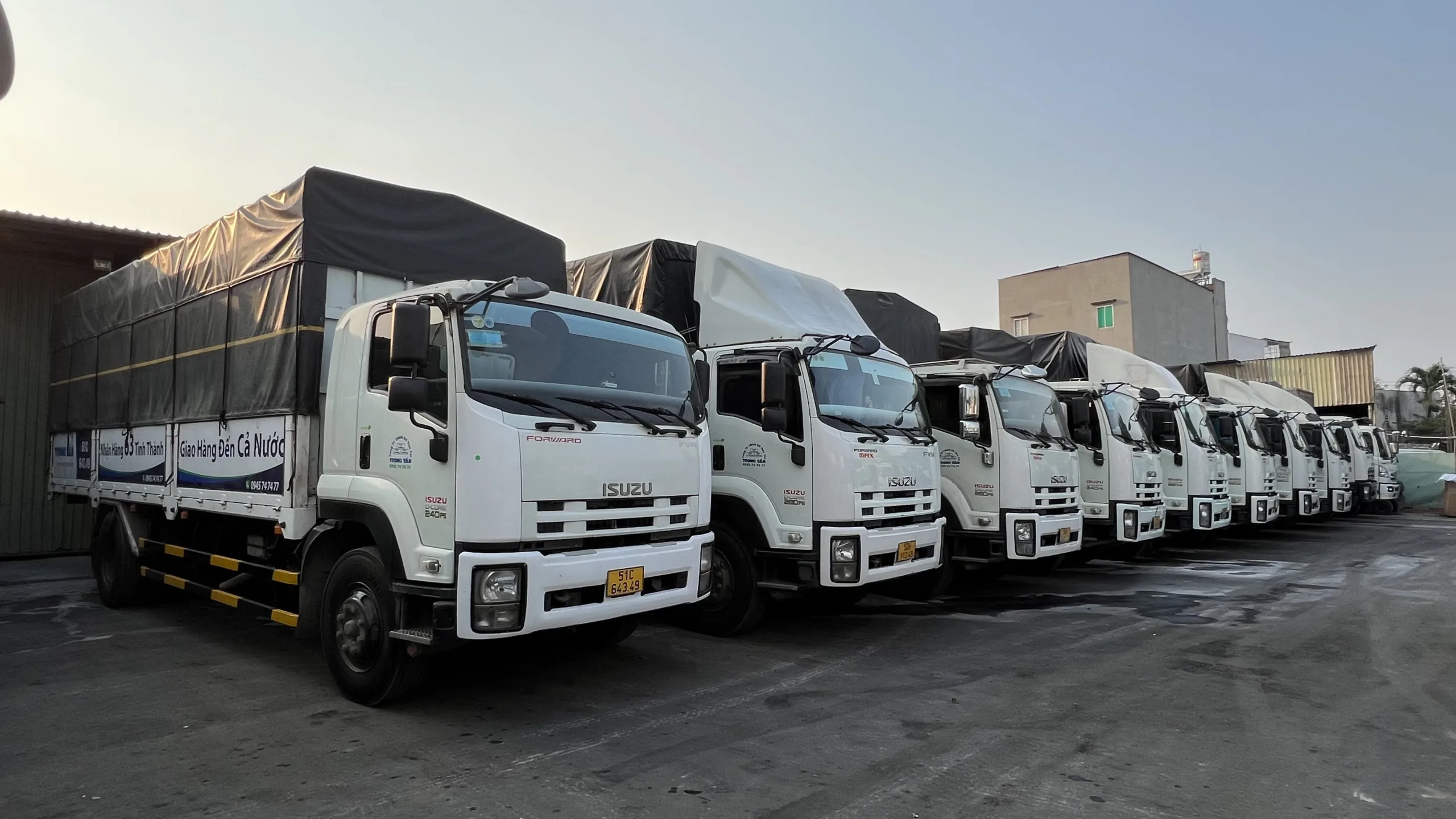 Cho thuê xe tải tại Bình Tân - Vận chuyển hàng hoá nhanh chóng