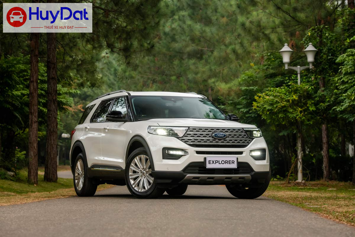 Khi sử dụng dịch vụ thuê xe 7 chỗ tại Bến Cát của Huy Đạt khách hàng sẽ được dịch vụ tốt nhất