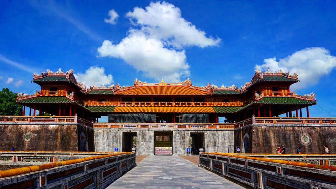 Vì sao nên chọn dịch vụ đặt xe từ Hà Nội đi Thừa Thiên-Huế của dịch vụ xe Huy Đạt?