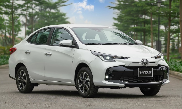 Cho Thuê Xe 5 Chỗ Tại Hà Nội Có Người Lái