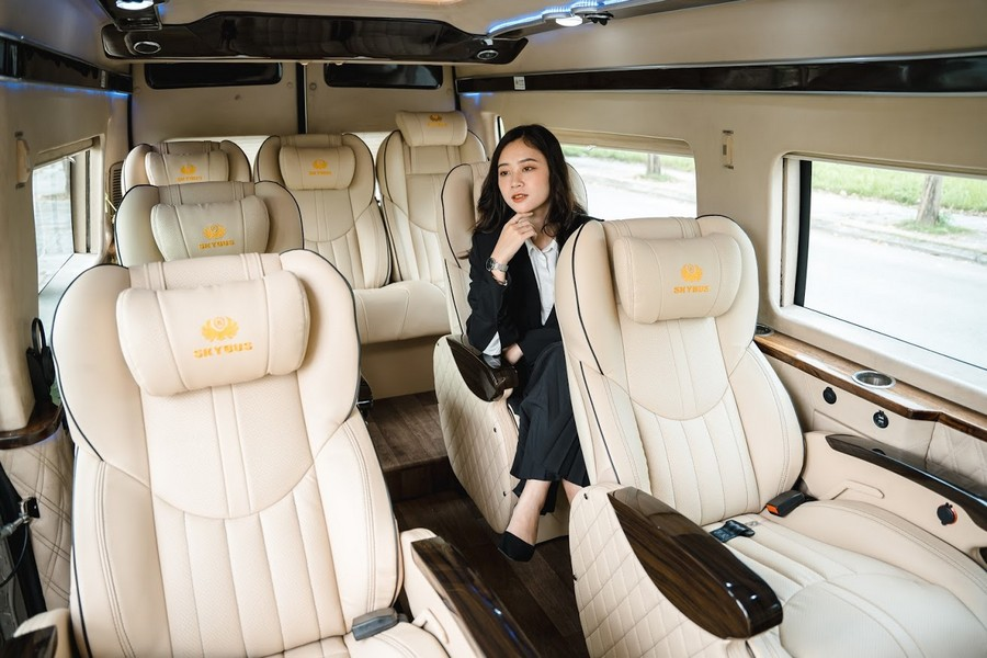 Các yếu tố ảnh hưởng đến giá thuê xe đưa đón sân bay Vân Đồn