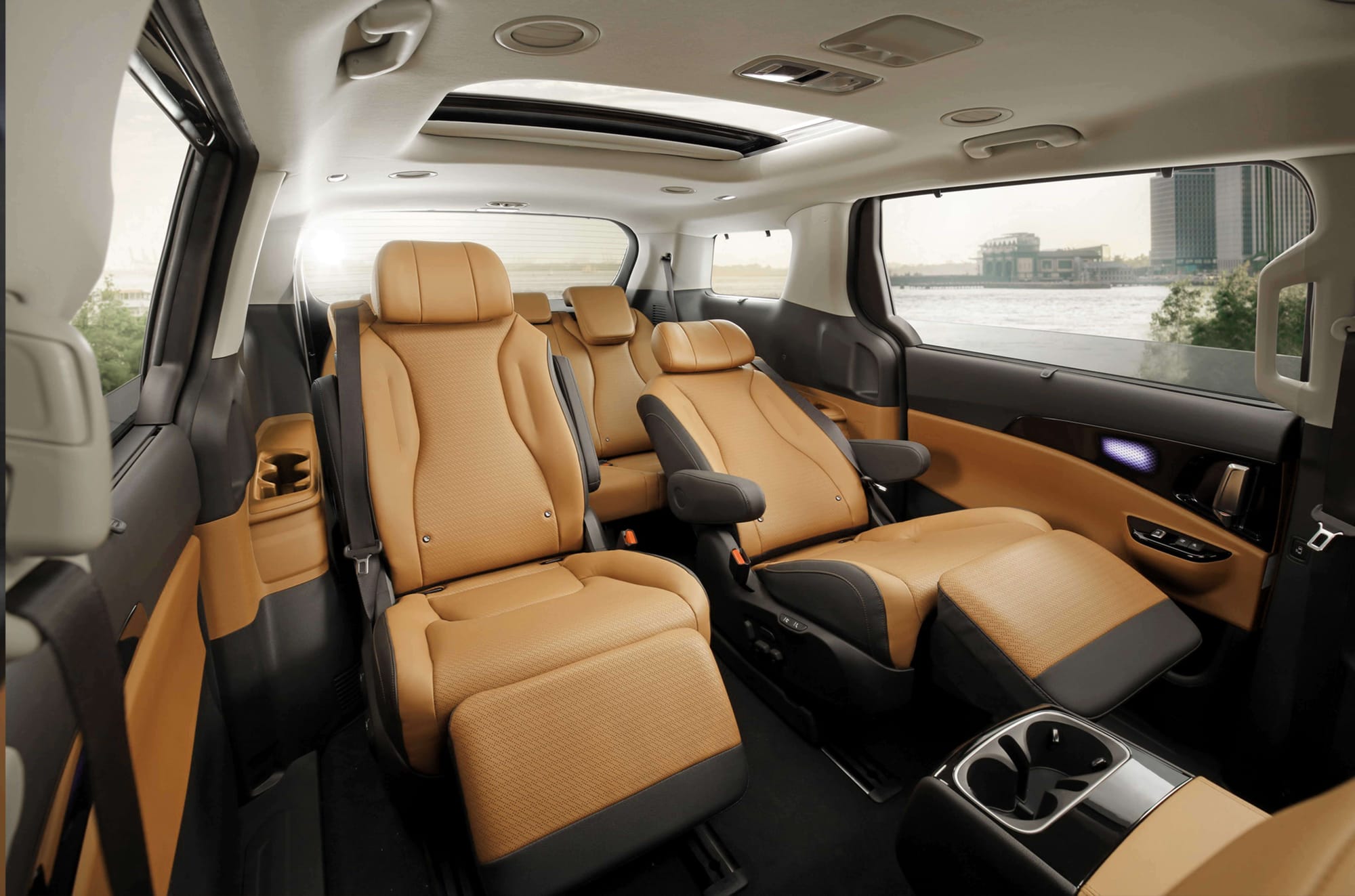 noi-that-kia-carnival-2
