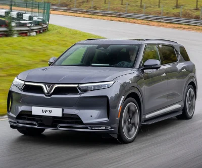 Thuê Xe Tự Lái Vinfast VF 9 – Đẳng Cấp SUV Điện Hạng Sang