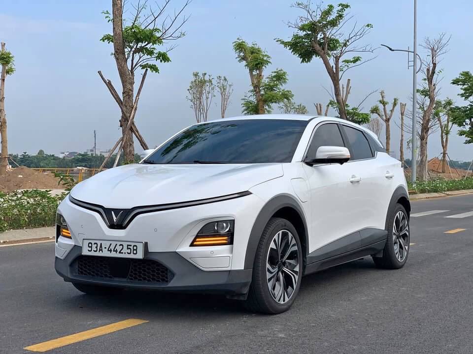 Thuê Xe Tự Lái VinFast VF 6 – Trải Nghiệm Xe Điện Hiện Đại